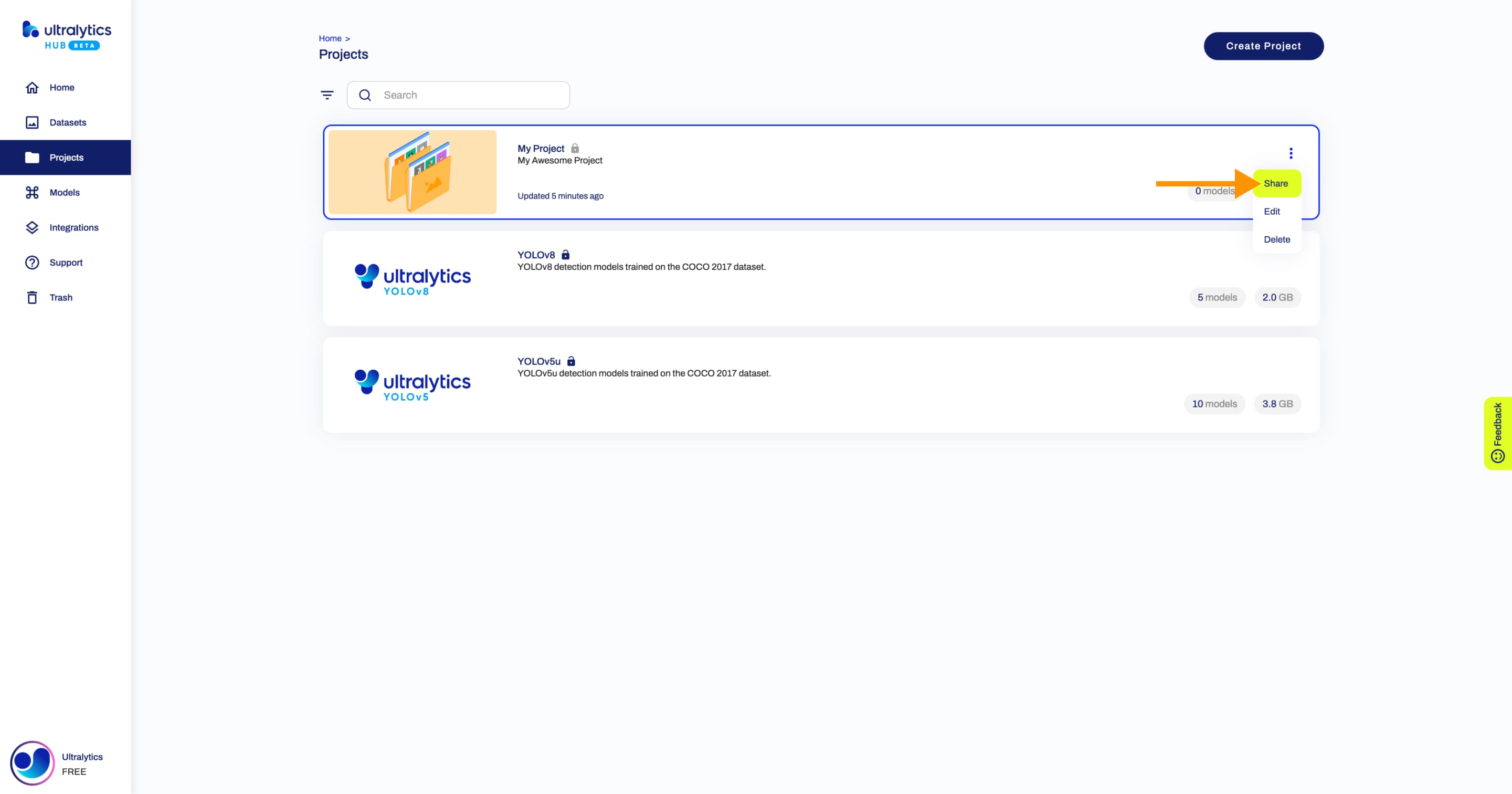 Ultralytics Schermata HUB della pagina Progetti con una freccia che indica l'opzione Condividi di uno dei progetti