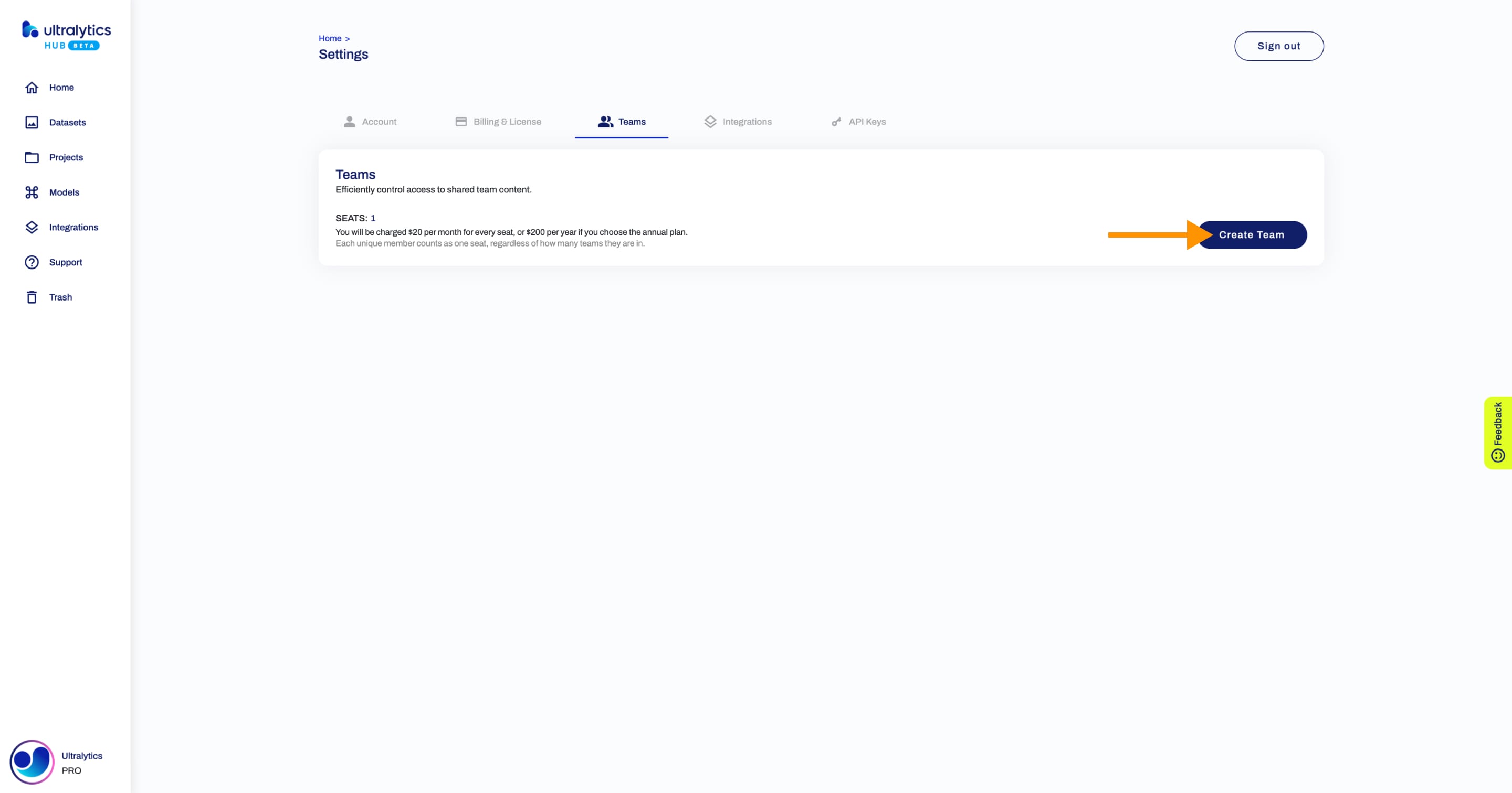 Ultralytics Captura de pantalla HUB de la página Equipos con una flecha apuntando al botón Crear Equipo