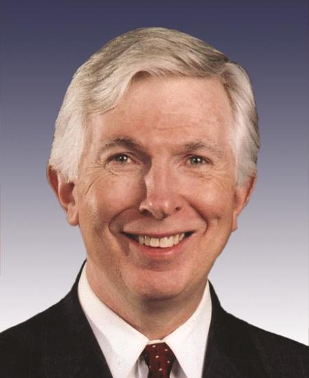 Official photo of CRAMER, ROBERT E "BUD" JR