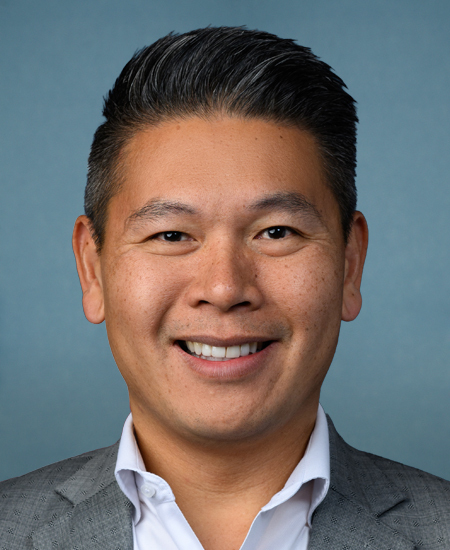 Official photo of TRAN, DEAN