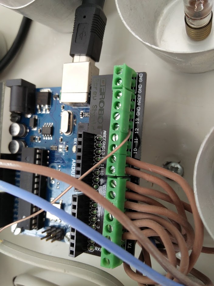 Arduino wire headers and connections (right side)