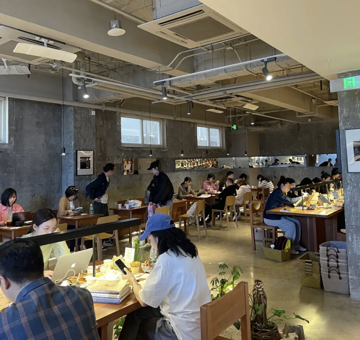 福叁咖啡&小红帽三明治(美术馆店)