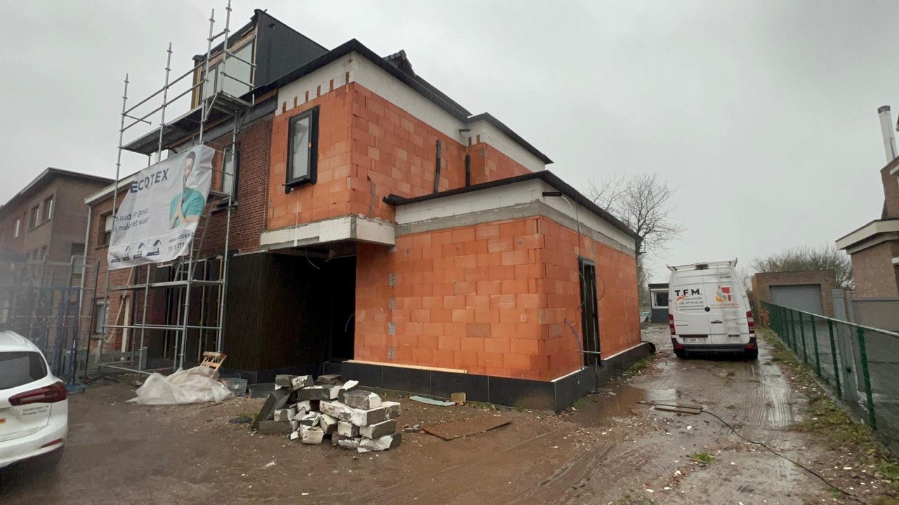 Gevel voor crepi renovatie