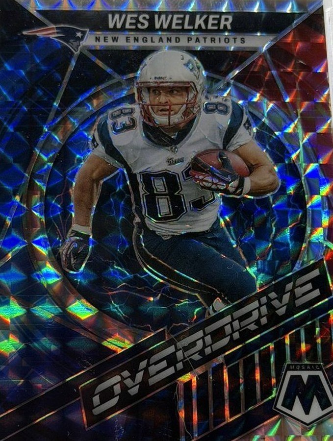 Wes Welker 2022 Panini Mosaic front