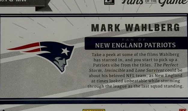 Mark Wahlberg 2022 Panini Donruss back