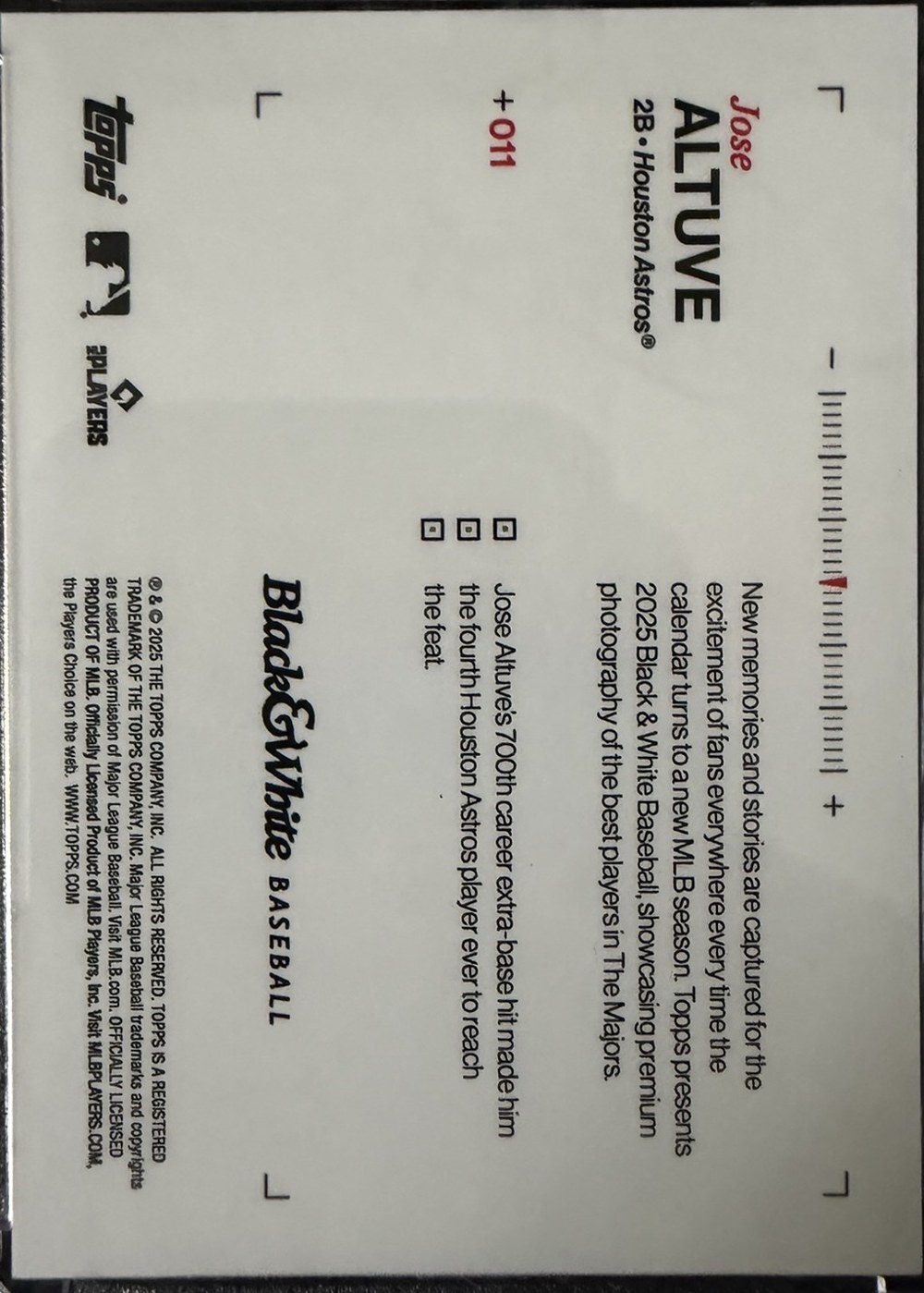 Jose Altuve 2025 Topps Black & White back