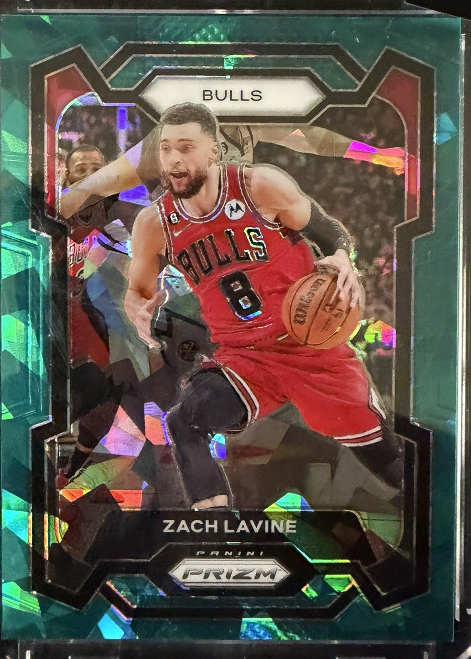 Zach LaVine 2023 Panini Prizm front
