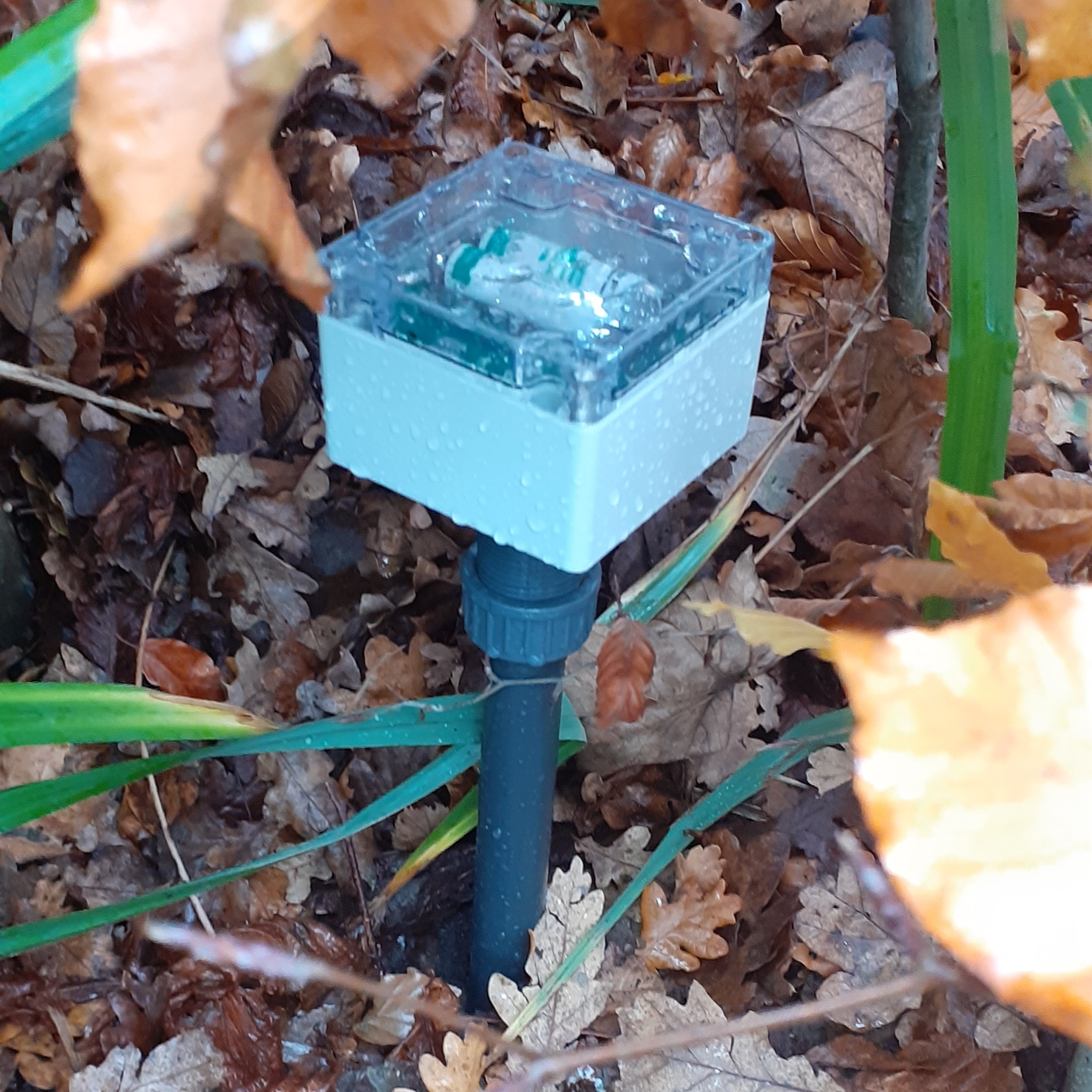 Sensor outside school