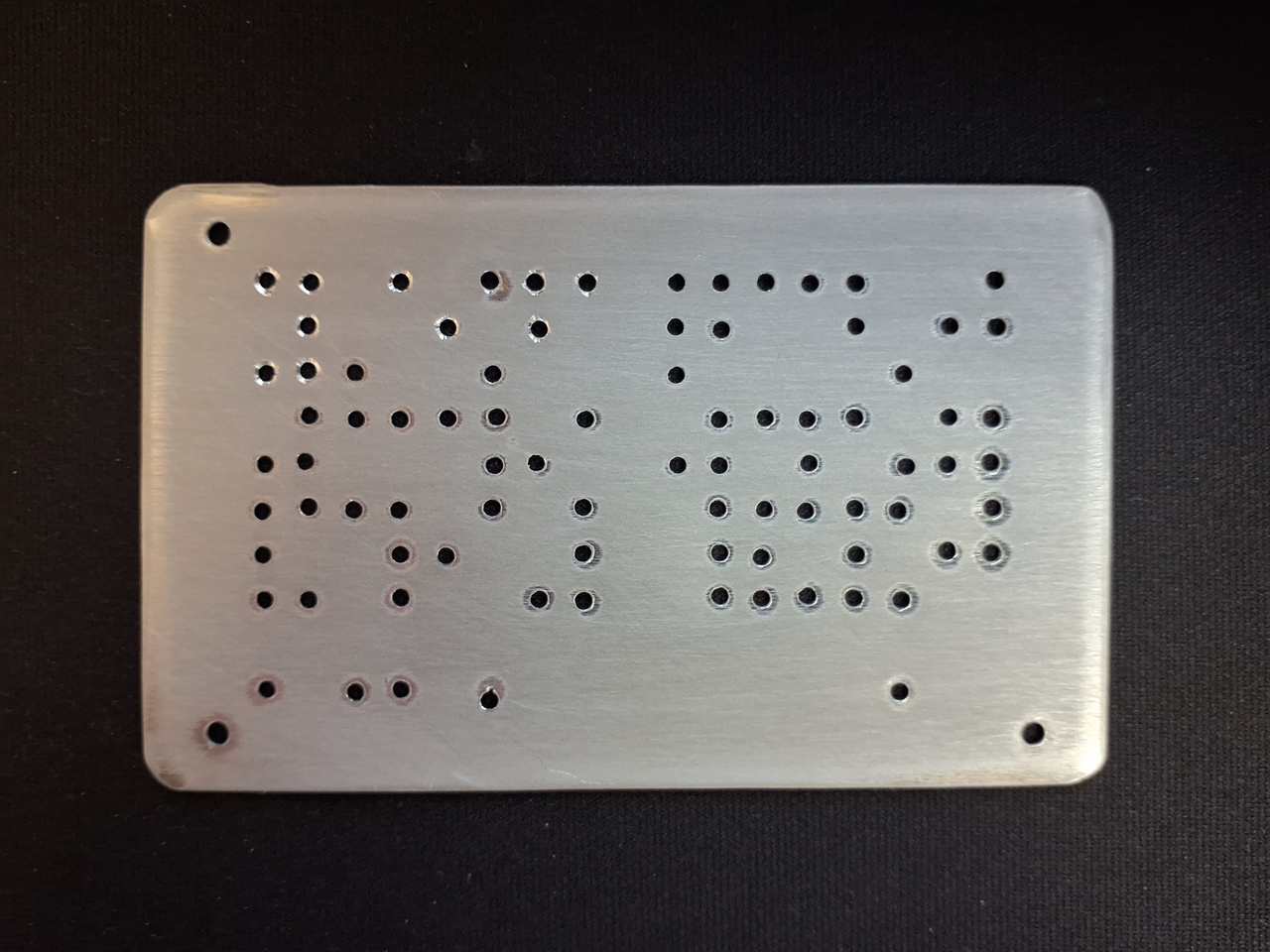 example of aluminium card