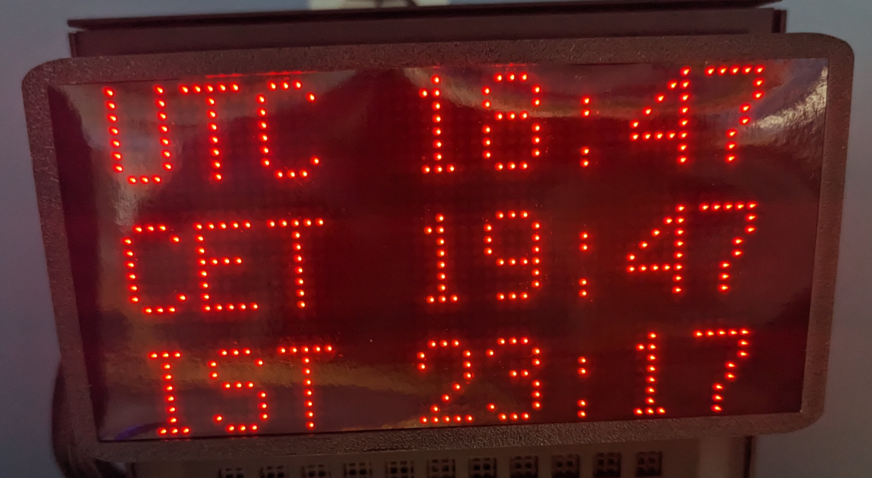 GitHub - waffl3ss/UniversalClock: Customizable Universal Clock using a ...