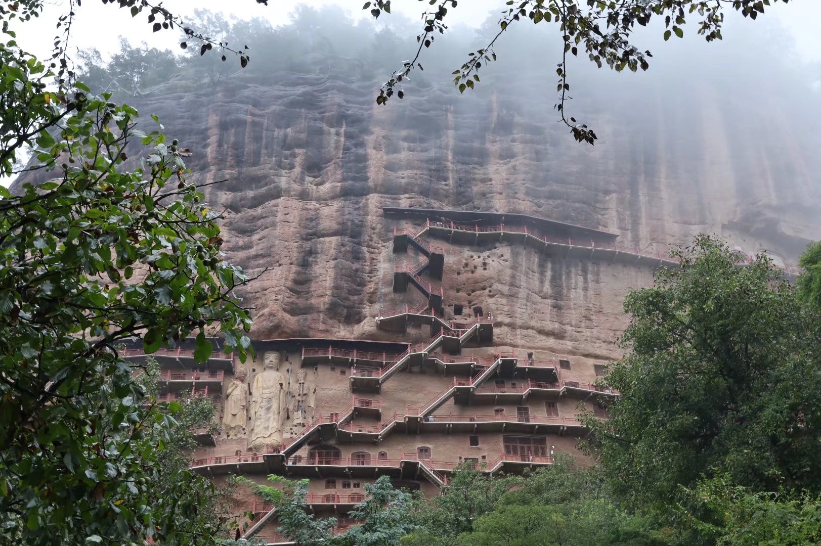 麦积山