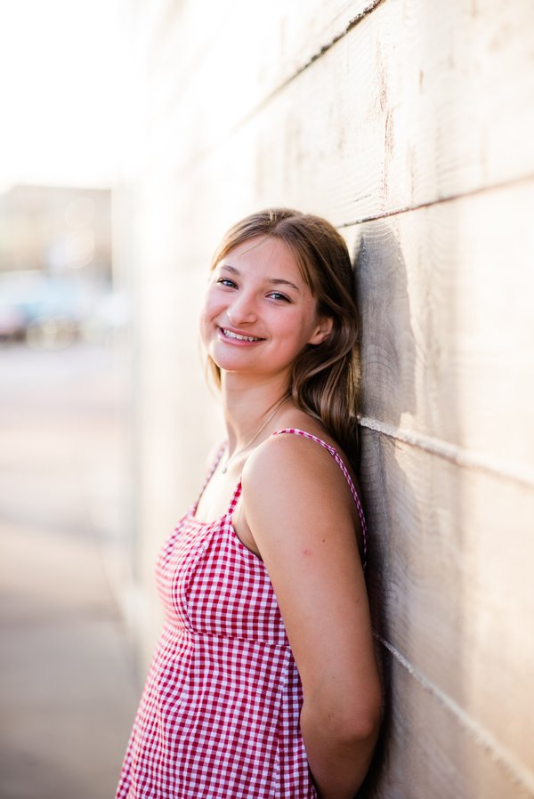 Coach Brynn Lampert