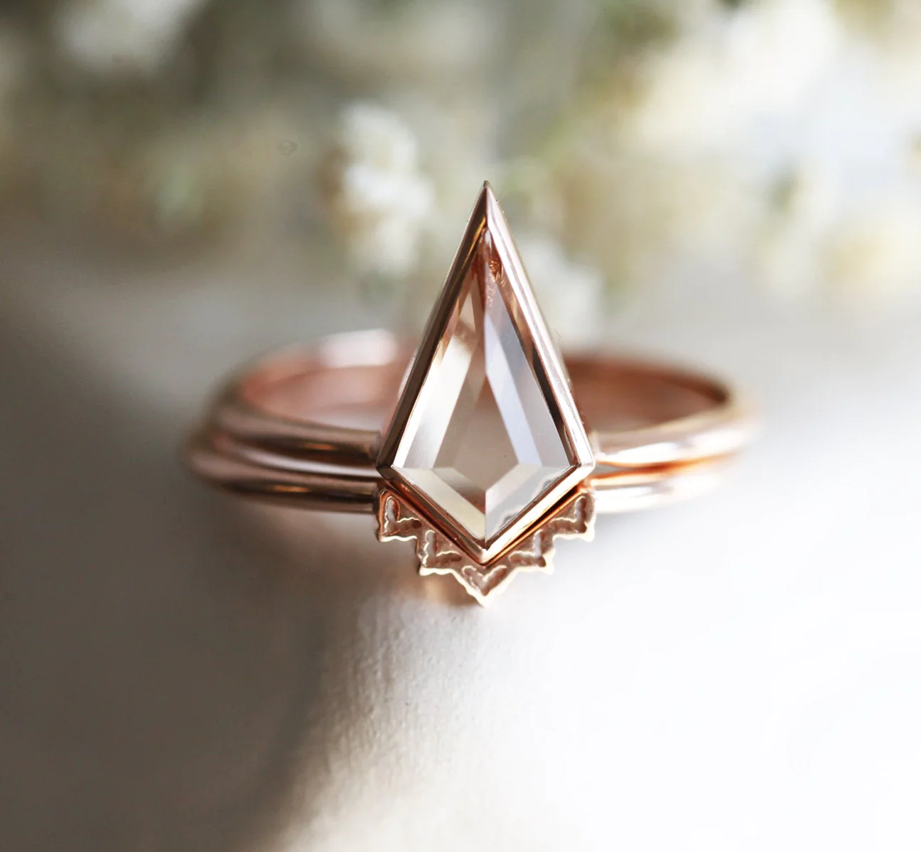 Anahi Kite Morganite Ring Set