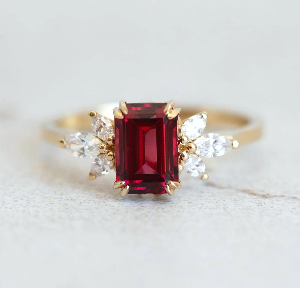 Janine Ring Garnet Ring With Diamond Clusters