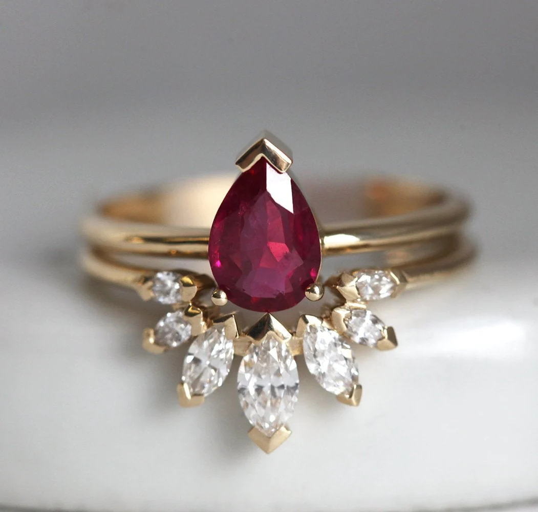 Korina Natural Pear Ruby Engagement Set