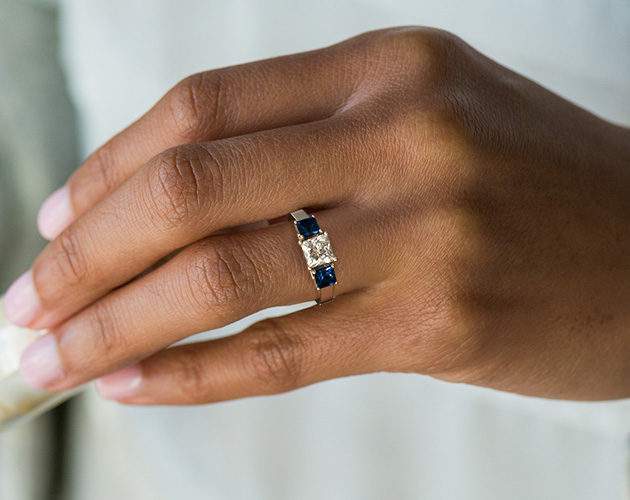 Three Stone Princess Shaped Blue Sapphire Engagement Ring