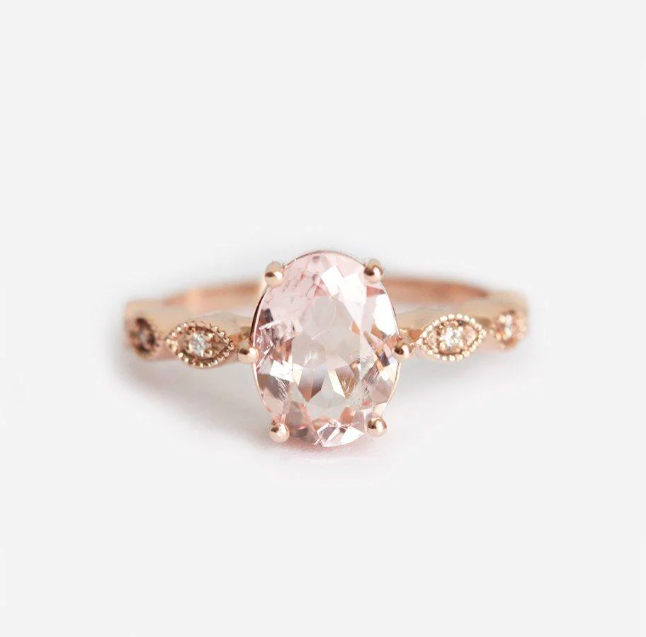 Scarlett Oval Morganite Ring