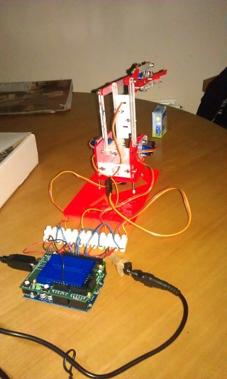 MeArm connected to Arduino