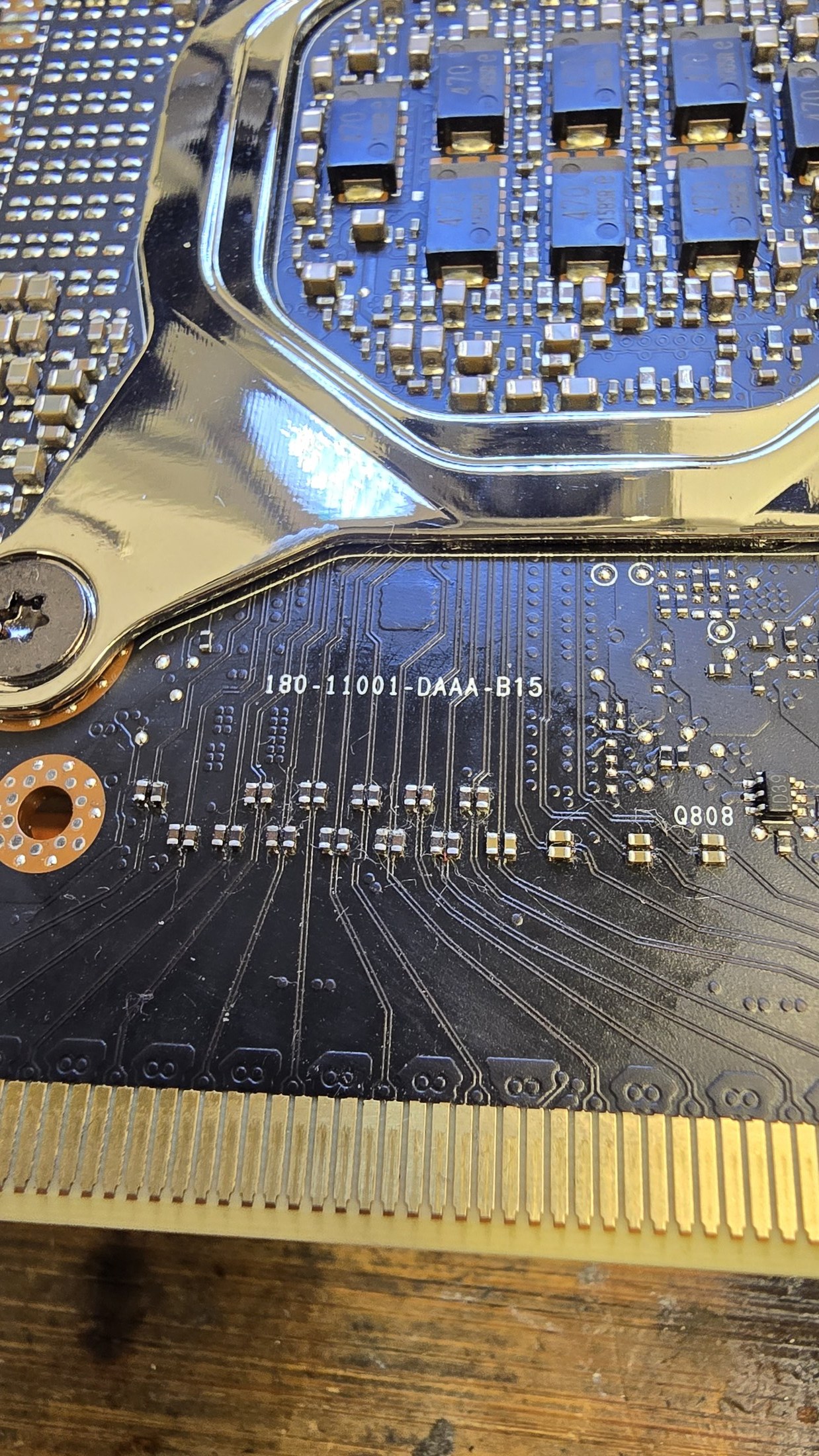 Populated AC-coupling capacitors on a 180-11001-DAAA-B15 board