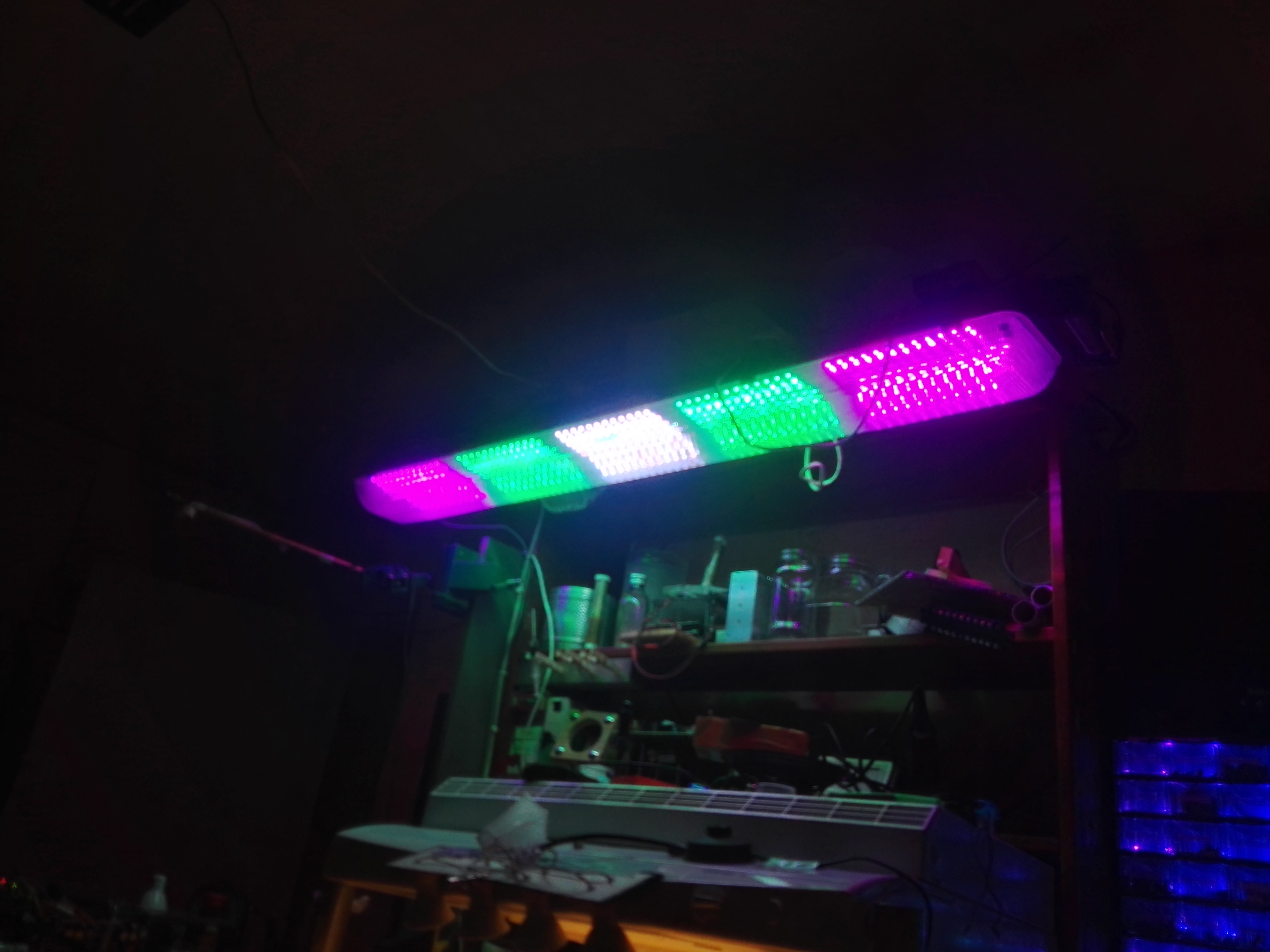 https://raw.githubusercontent.com/wiki/ledalert/LED-project-interface/led_bar.jpg