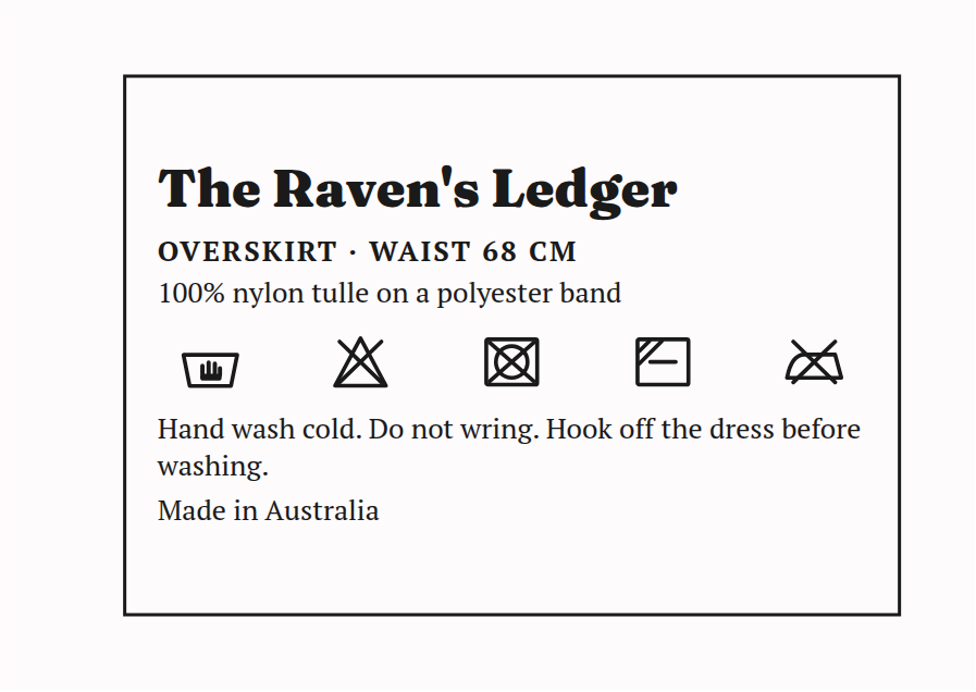 Overskirt label, waist 68 cm