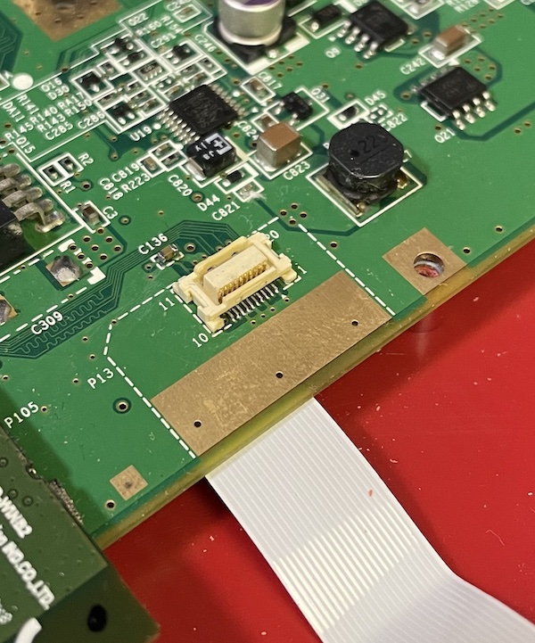 WiFi card connector