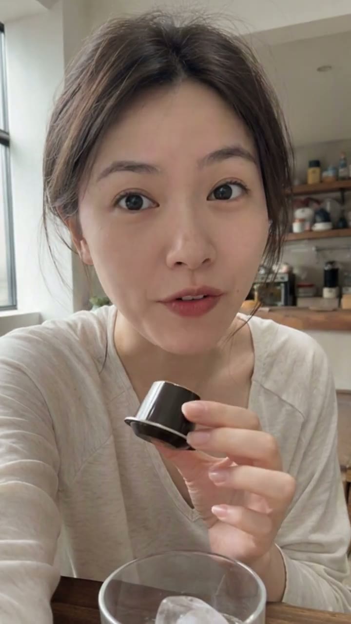 点击播放:中文口播单镜