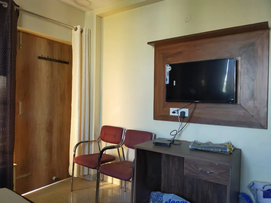 Twin sharing room SP-671