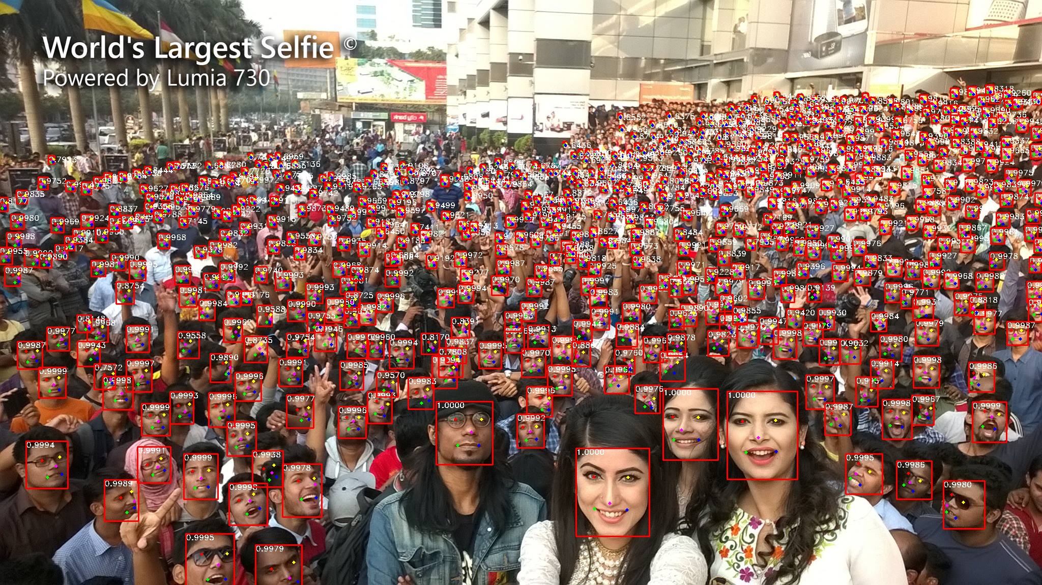 RetinaFace large selfie result