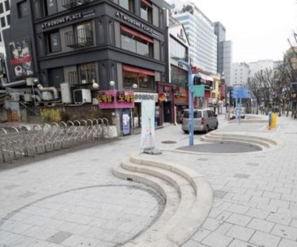 홍대 버스킹존 1 H&M 근처 마포구 어울마당로