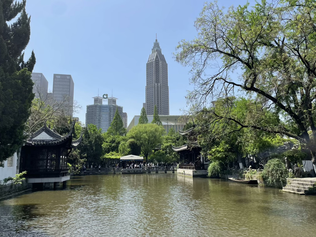 缝补时光：于金陵深处，听见历史的呼吸