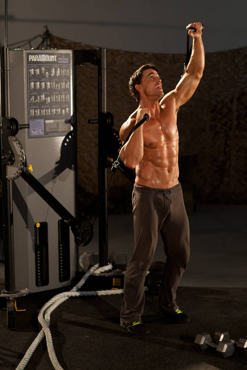 Alternating Cable Shoulder Press reference position 2