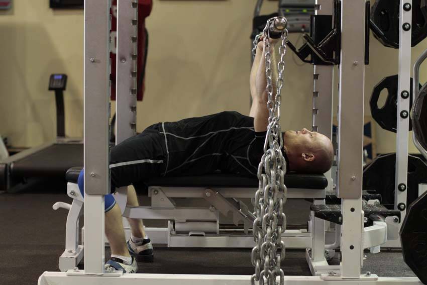 Bench Press with Chains reference position 1