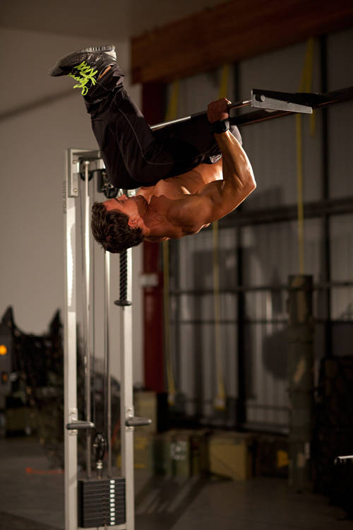 Bodyweight Mid Row reference position 2