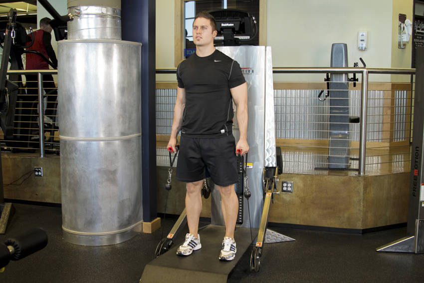 Cable Deadlifts reference position 2