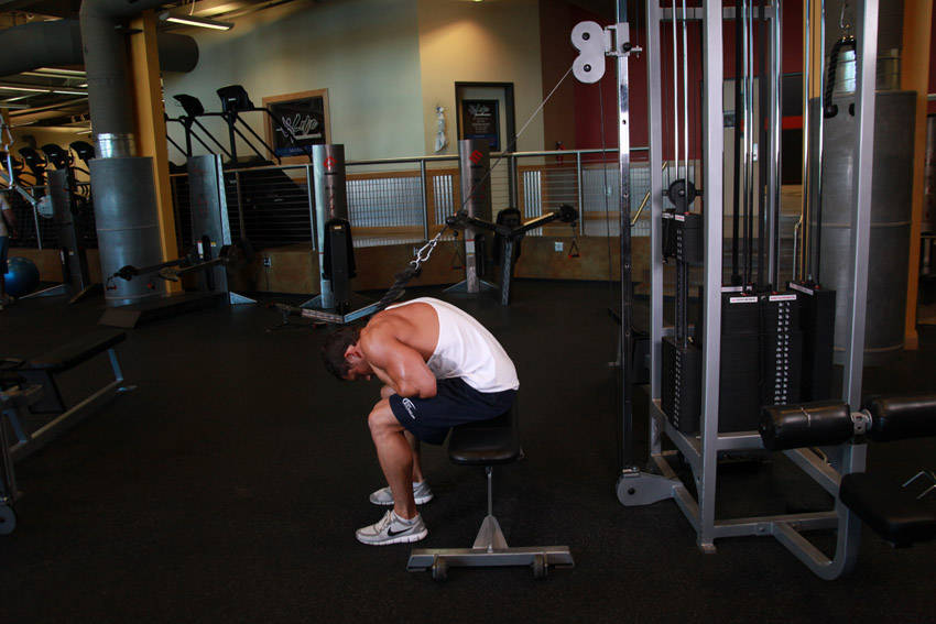 Cable Seated Crunch reference position 2