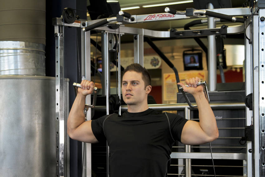 Cable Shoulder Press reference position 1