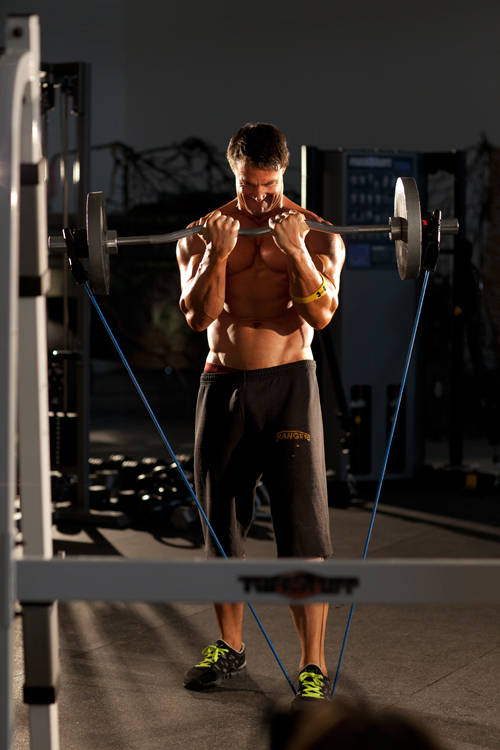 Close-Grip EZ-Bar Curl with Band reference position 2