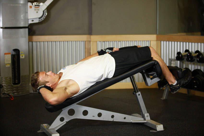 Decline Oblique Crunch reference position 1