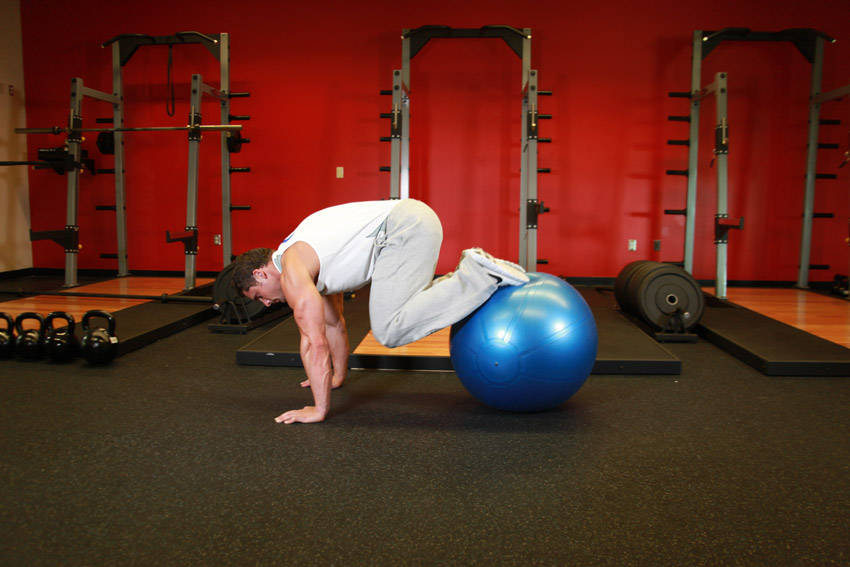 Exercise Ball Pull-In reference position 2