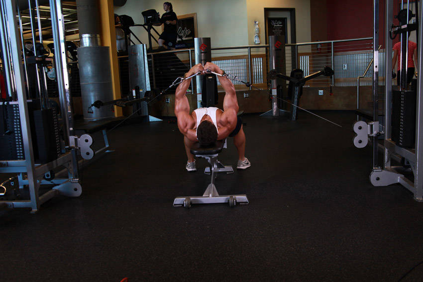 Flat Bench Cable Flyes reference position 2