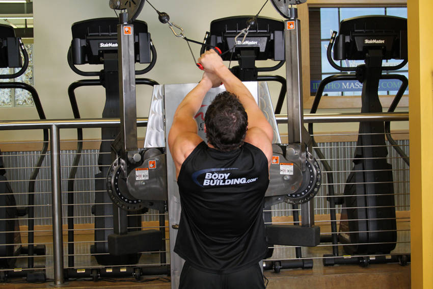 Full Range-Of-Motion Lat Pulldown reference position 1