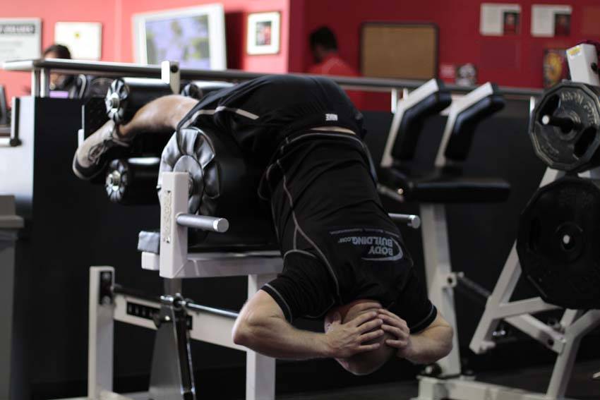 Glute Ham Raise reference position 1