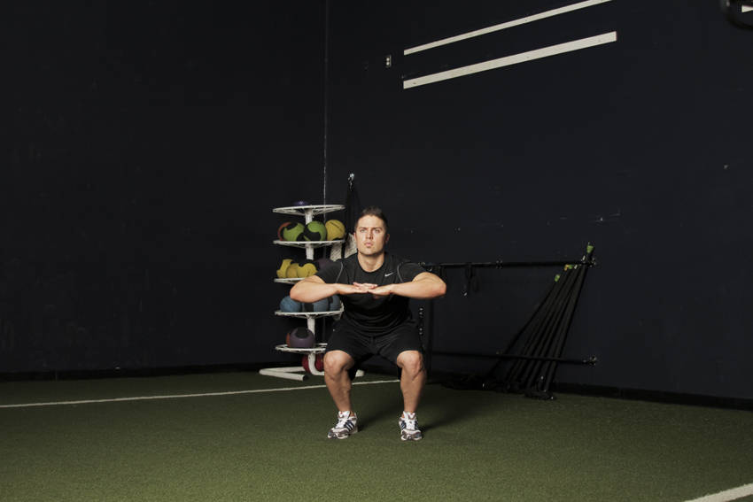 Knee Tuck Jump reference position 1