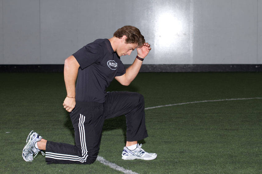 Kneeling Arm Drill reference position 2