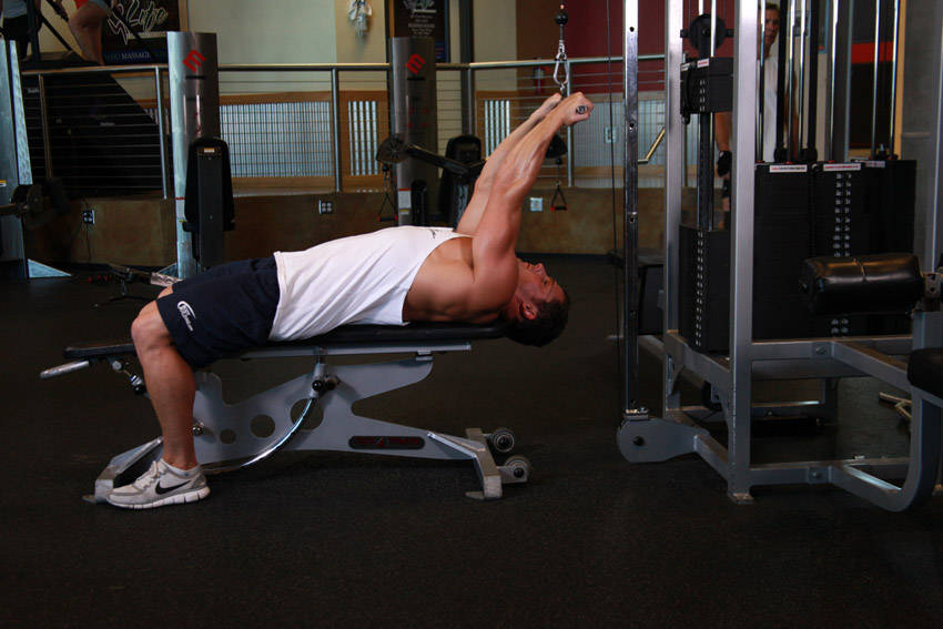 Lying Close-Grip Bar Curl On High Pulley reference position 1