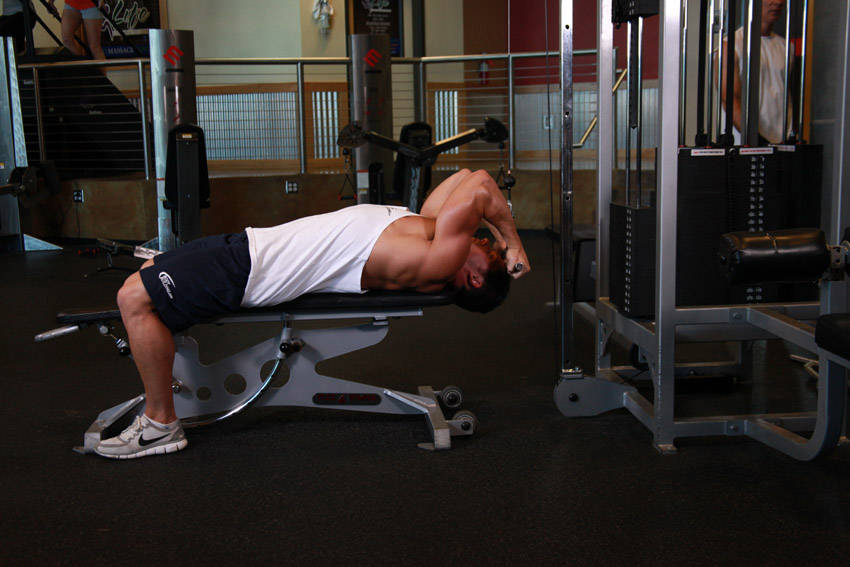 Lying Close-Grip Bar Curl On High Pulley reference position 2