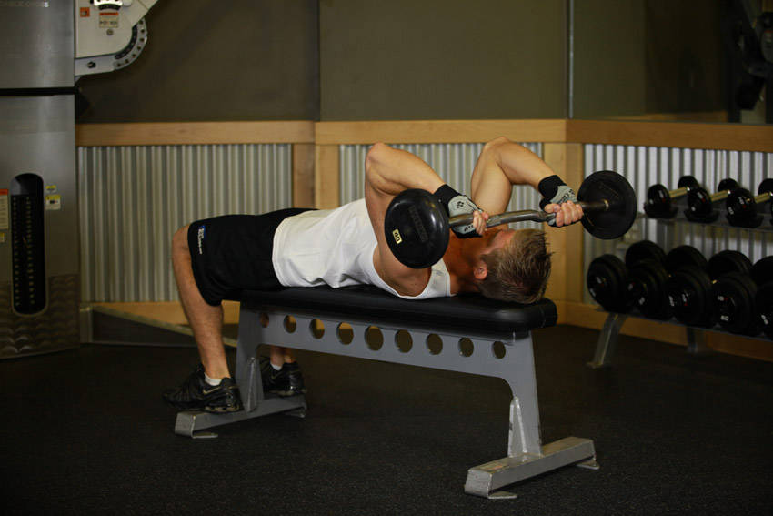 Lying Triceps Press reference position 2