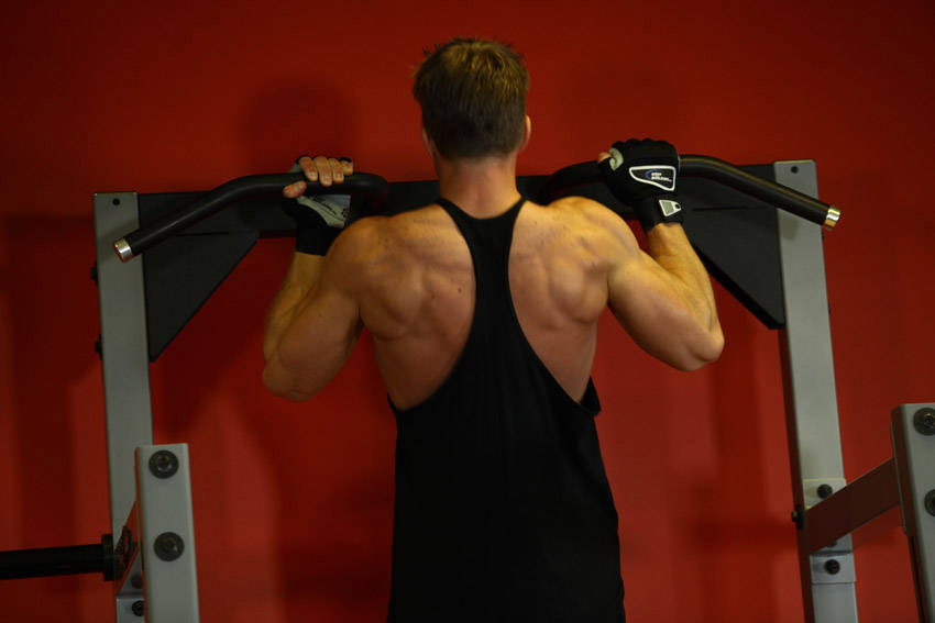 Mixed Grip Chin reference position 2