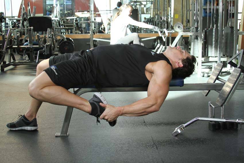 On-Your-Back Quad Stretch reference position 2